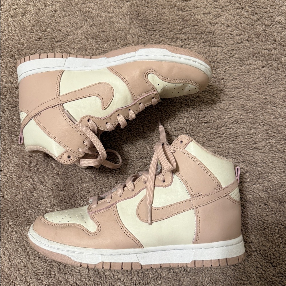 Nike Dunk High top sneakers in the "Pink Oxford" size 38 GUC - Picture 4 of 15
